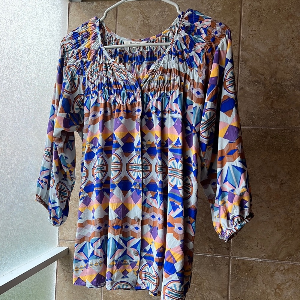 Tucker NYC The Classic Silk Blouse Geometric Abstract Print Smocked Top